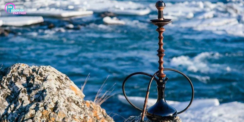 Hookah Survival: Tips for Smoking in Cold Weather